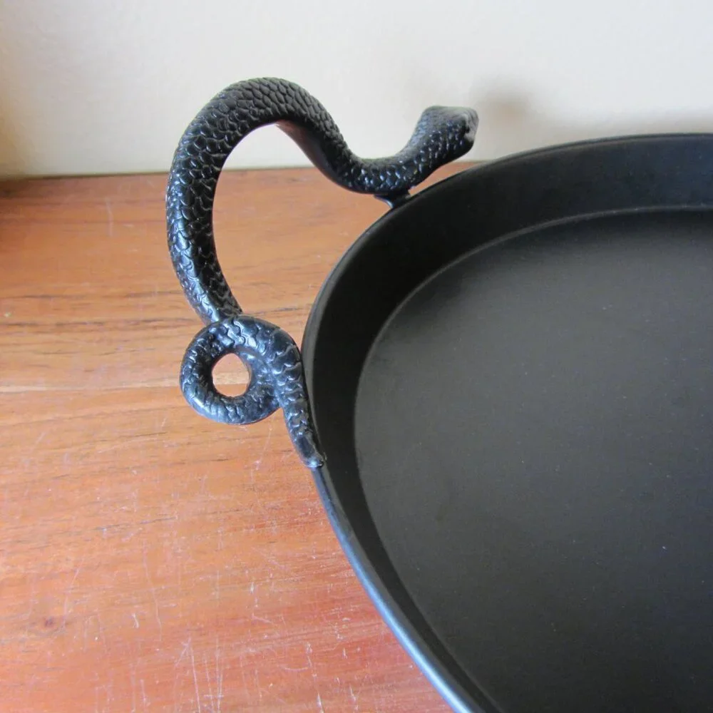 snake serving tray metal 2022 halloween bullseye target (W6281)